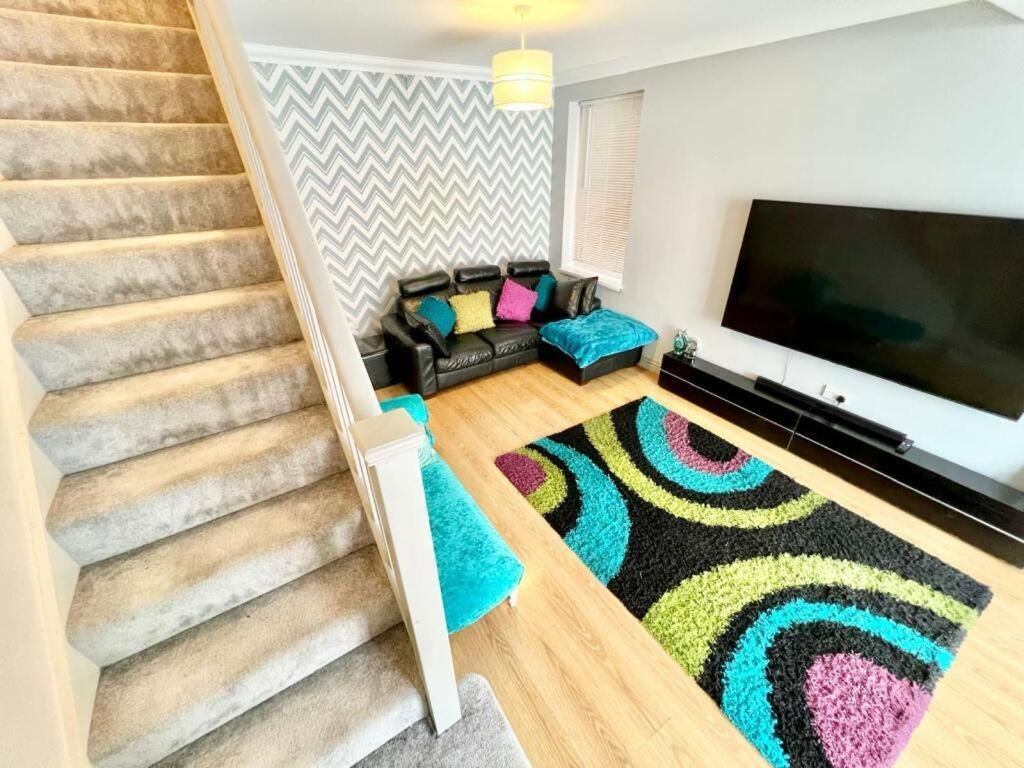 Lovely Spacious Room Near Train Station And University Dallington  Εξωτερικό φωτογραφία